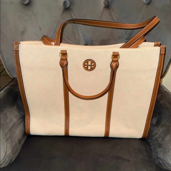 Tory Burch Handbags - Tory Burch Cream and Tan Blake Canvas Jumbo Tote with Leather Trim